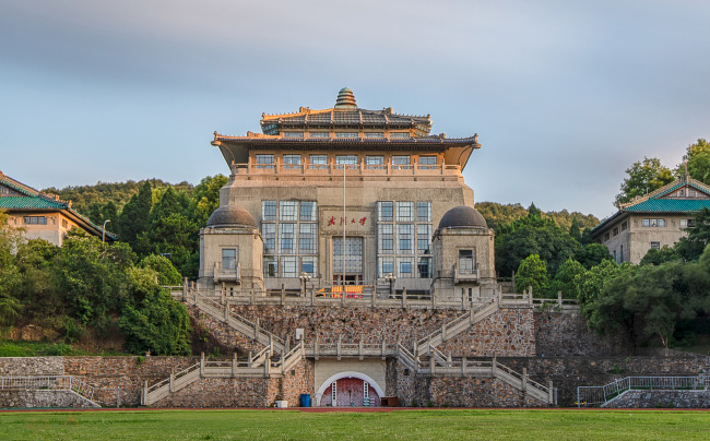 以技术守护校园安全：高延性混凝土赋能武汉大学加固改造